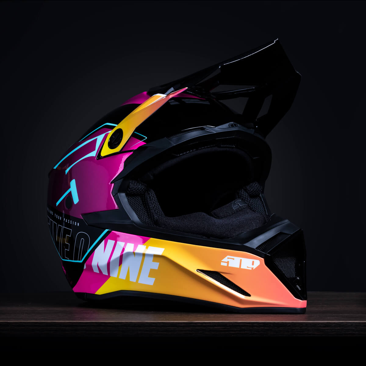 ALTITUDE 2.0 HELMET | OIL SLICK